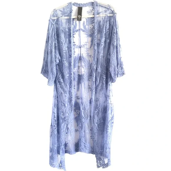 Vince Camuto Sheer Lace Kimono Robe in Light Blue - Picture 6 of 6